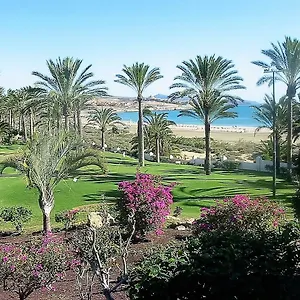 https://apartments-near-the-beach-with-terrace-and-wifi.in-canary-islands.com